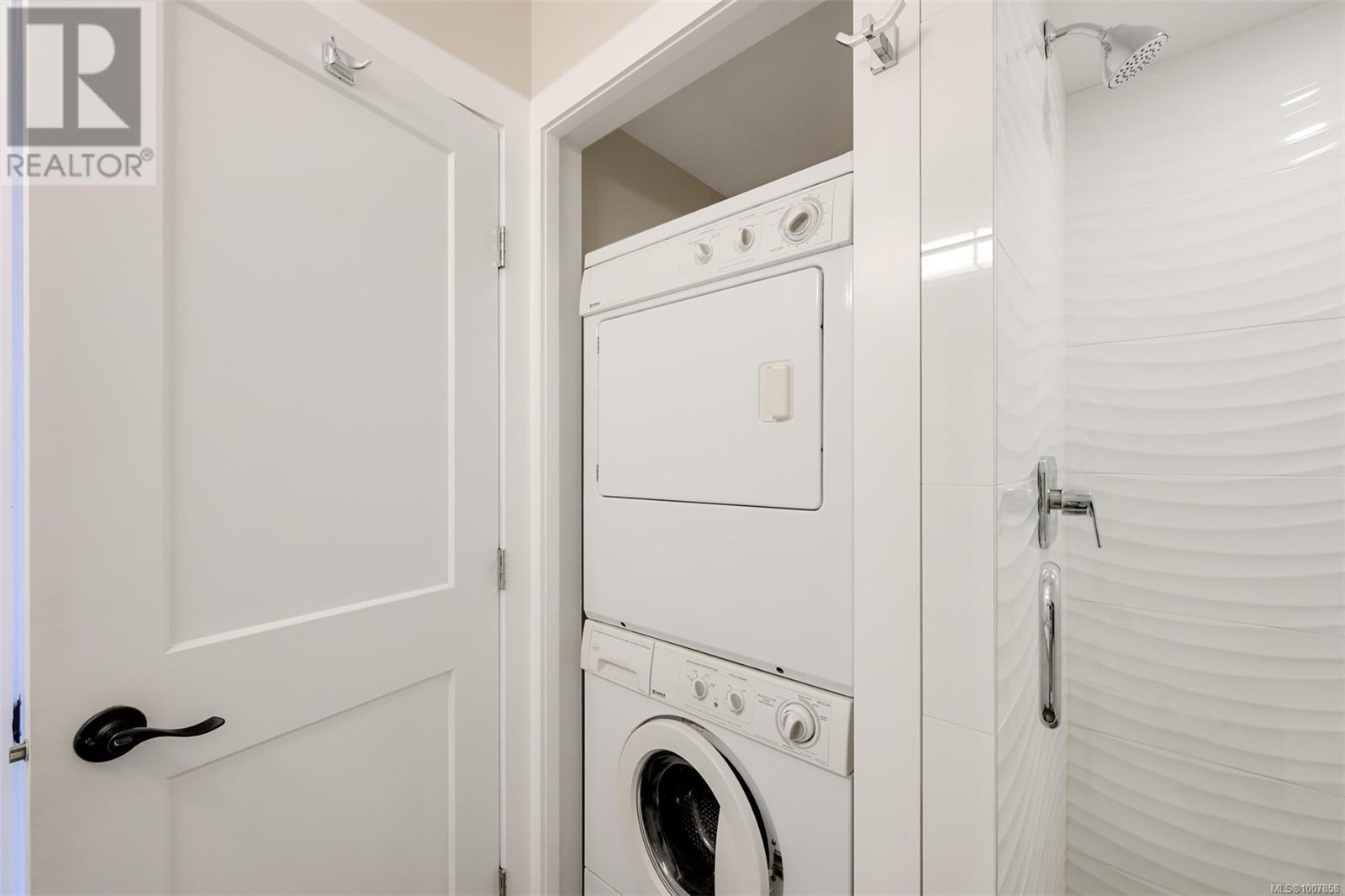 720 Alston St, Victoria, British Columbia  V9A 3K5 - Photo 39 - 1007858