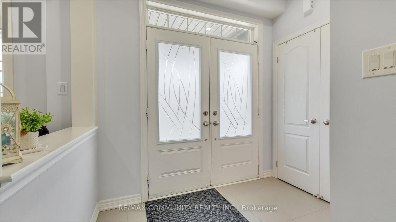 Property at 14 WATERLEAF ROAD image 5