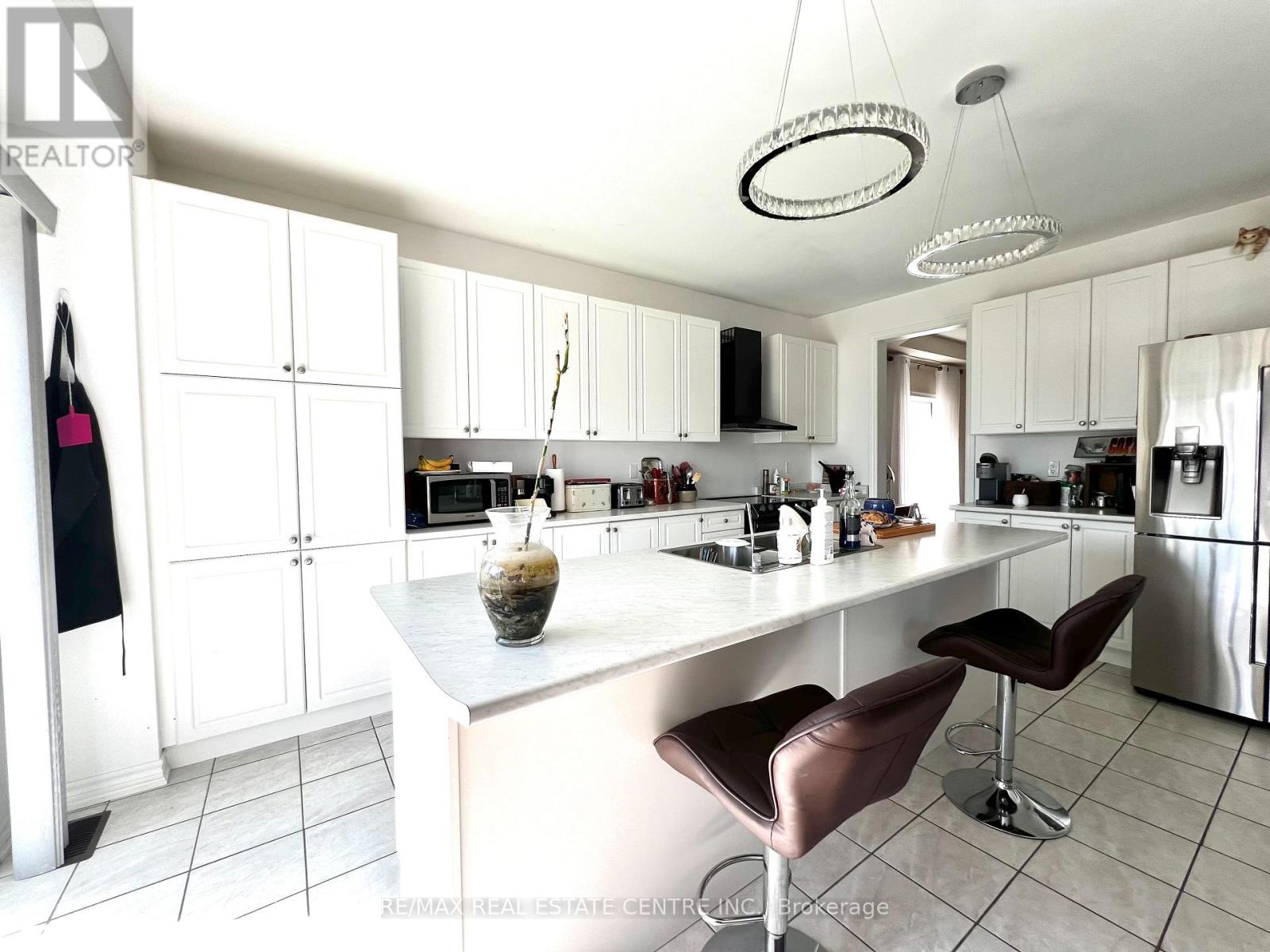 205 Morden Drive, Shelburne, Ontario  L9V 2S1 - Photo 23 - X12302529