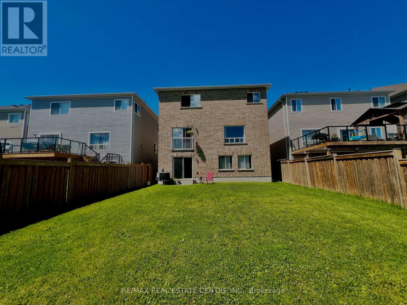 205 Morden Drive, Shelburne, Ontario  L9V 2S1 - Photo 48 - X12302529