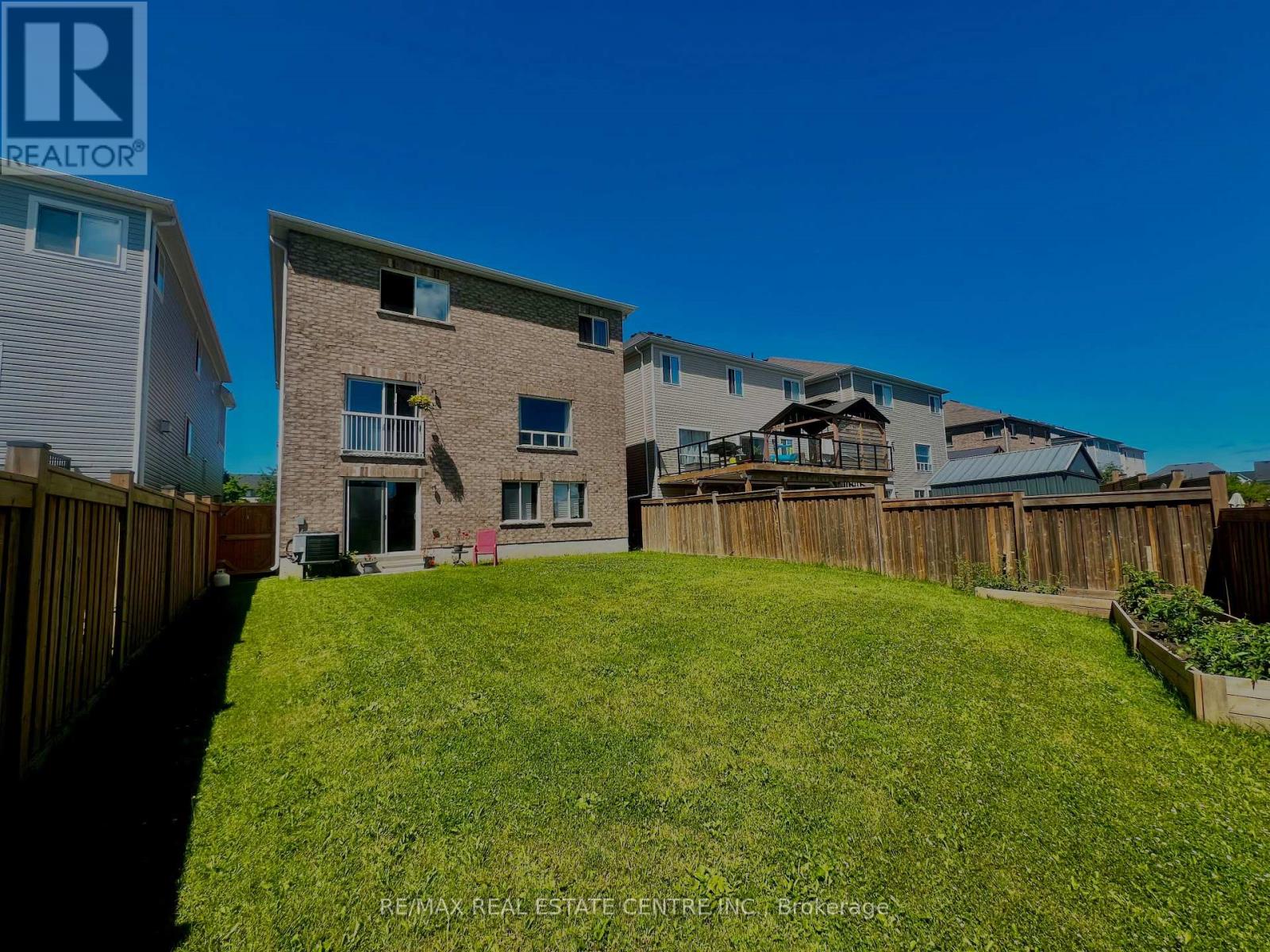 205 Morden Drive, Shelburne, Ontario  L9V 2S1 - Photo 49 - X12302529