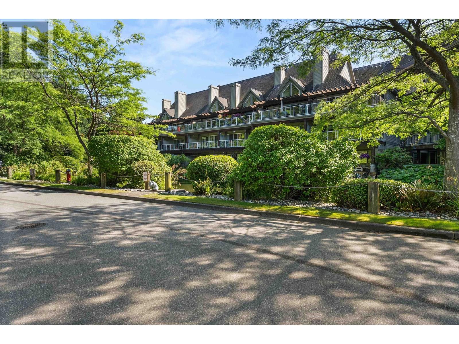 320 1120 Tsatsu Shores Drive, Tsawwassen, British Columbia  V4M 4G3 - Photo 5 - R3029512