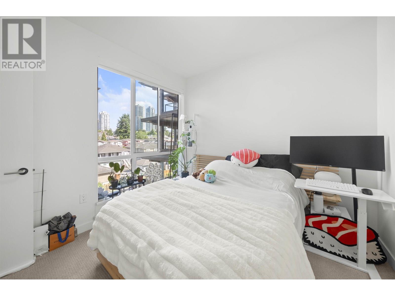 422 7588 16th Street, Burnaby, British Columbia  V3N 0H8 - Photo 12 - R3029559