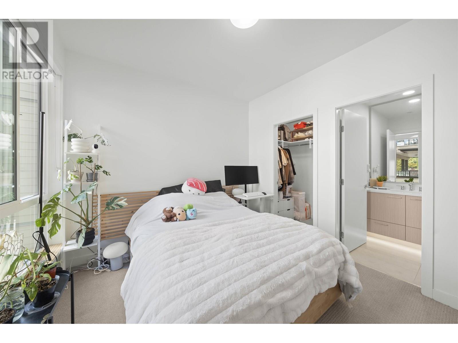 422 7588 16th Street, Burnaby, British Columbia  V3N 0H8 - Photo 10 - R3029559