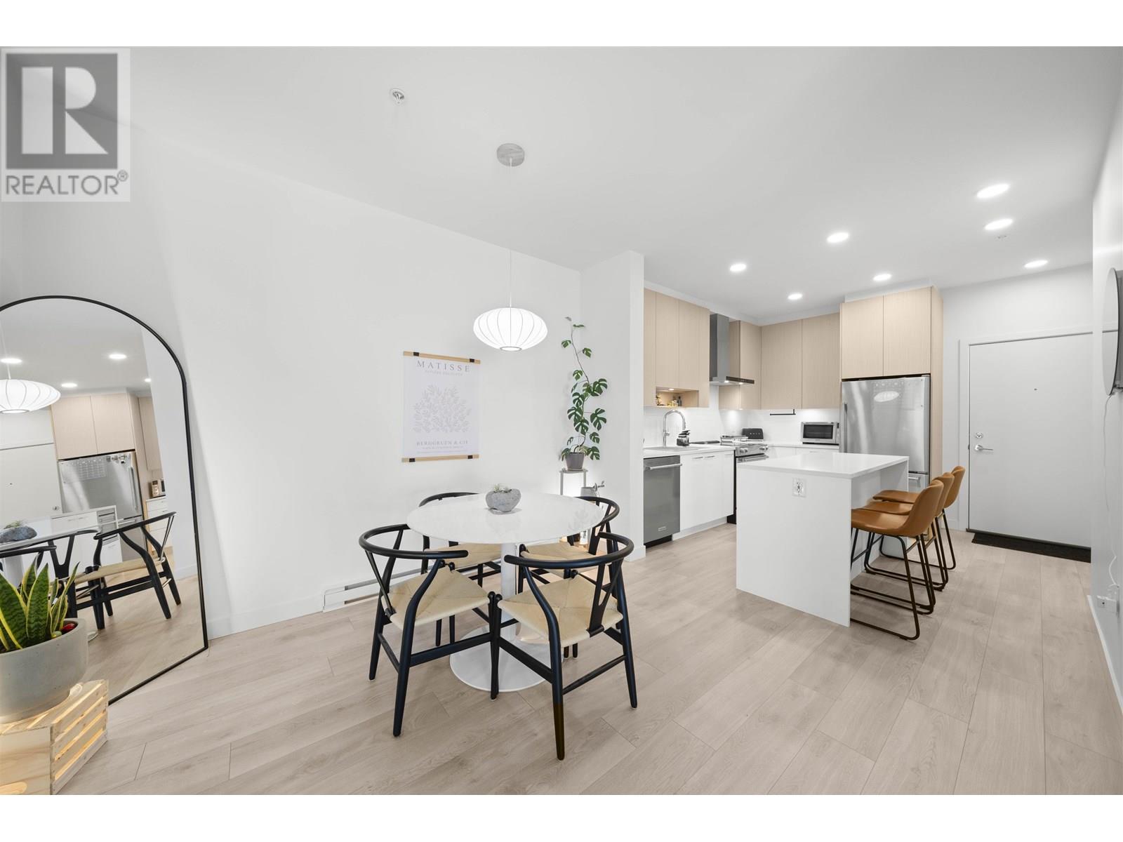 422 7588 16th Street, Burnaby, British Columbia  V3N 0H8 - Photo 6 - R3029559