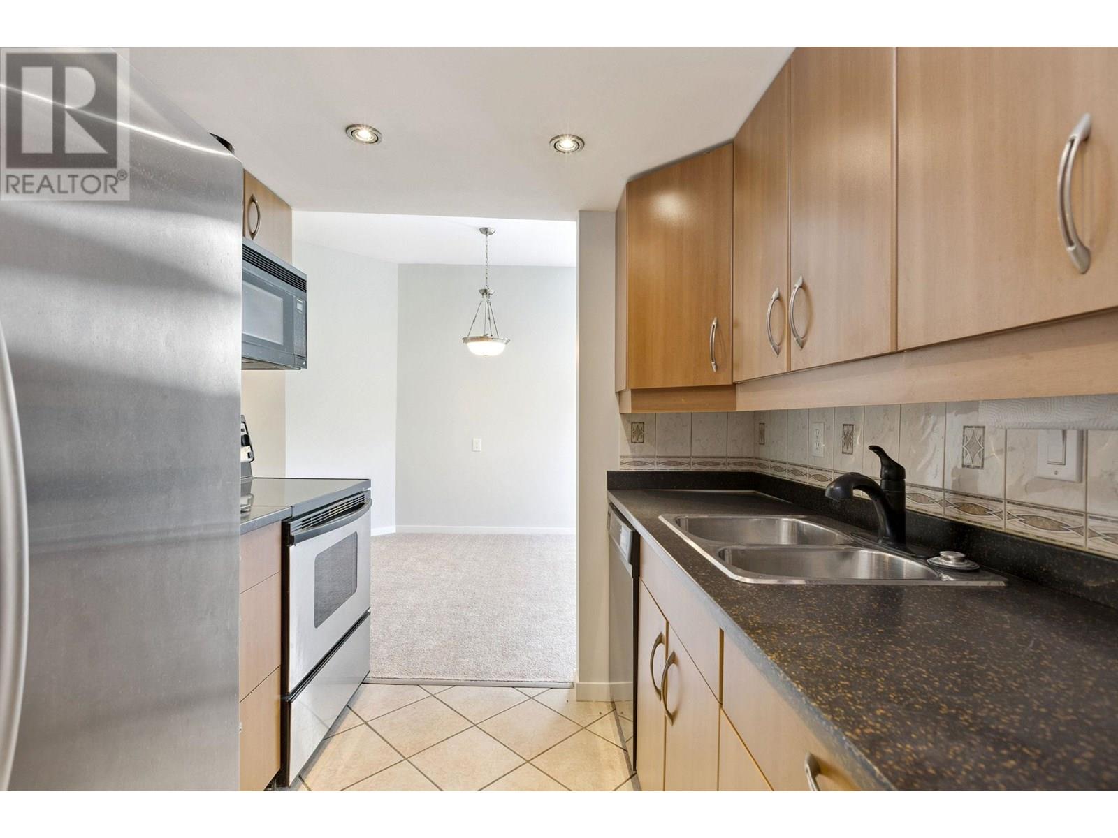 312 251 W 4th Street, North Vancouver, British Columbia  V7M 1H8 - Photo 9 - R3029576
