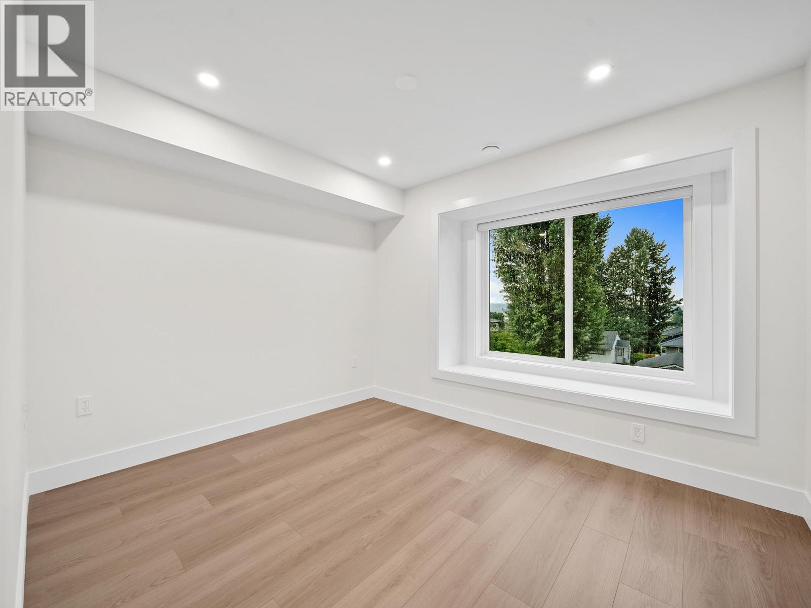 104 914 Rochester Avenue, Coquitlam, British Columbia V3K 2W6 - Photo 31 - R3030002