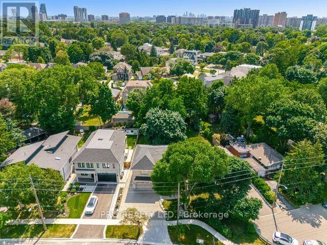 Property at 262 MARTIN GROVE ROAD image 4