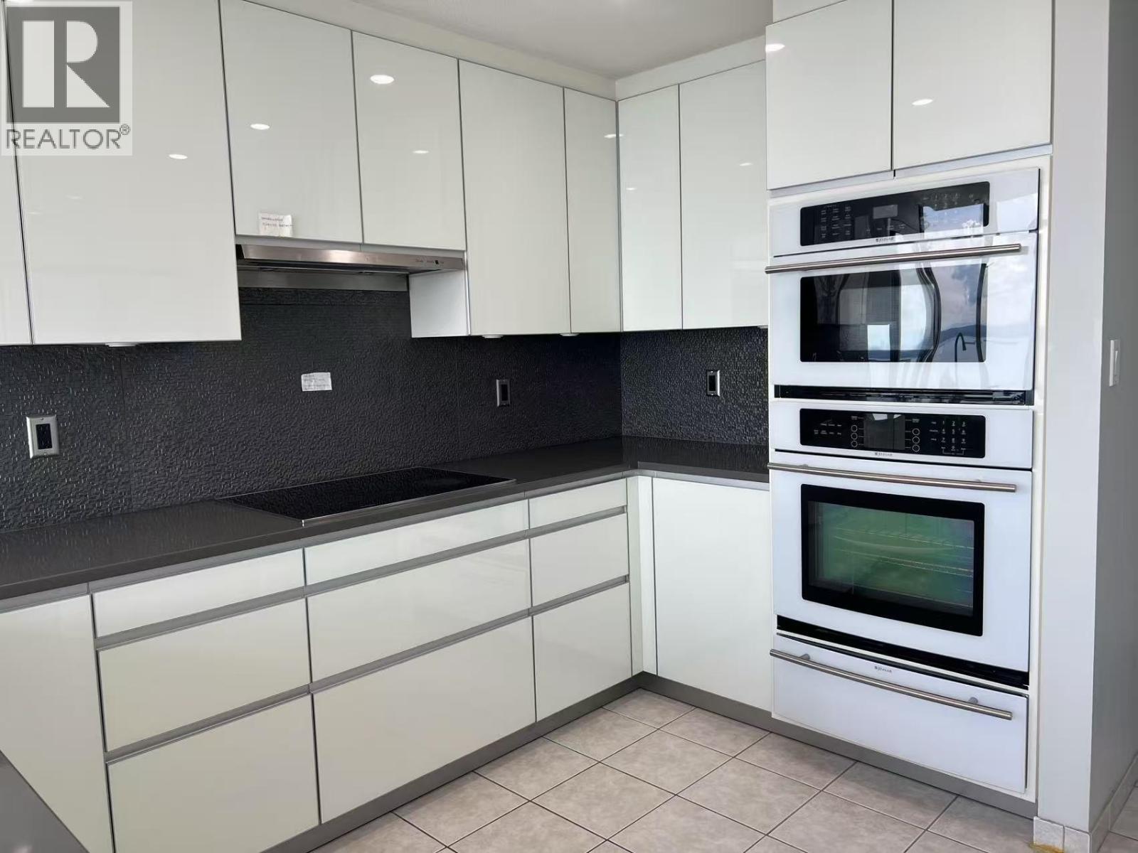 801 3131 Deer Ridge Drive, West Vancouver, British Columbia  V7S 4W1 - Photo 10 - R3030071