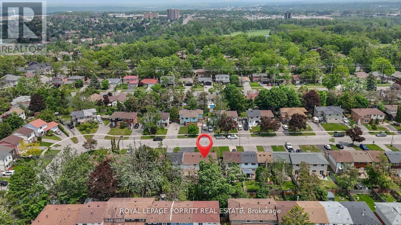 32 Chaucer Crescent, Barrie, Ontario  L4N 4T7 - Photo 14 - S12303551