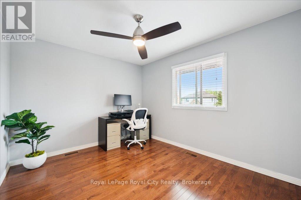 9 Kortright Road E, Guelph, Ontario  N1G 4C8 - Photo 25 - X12303602