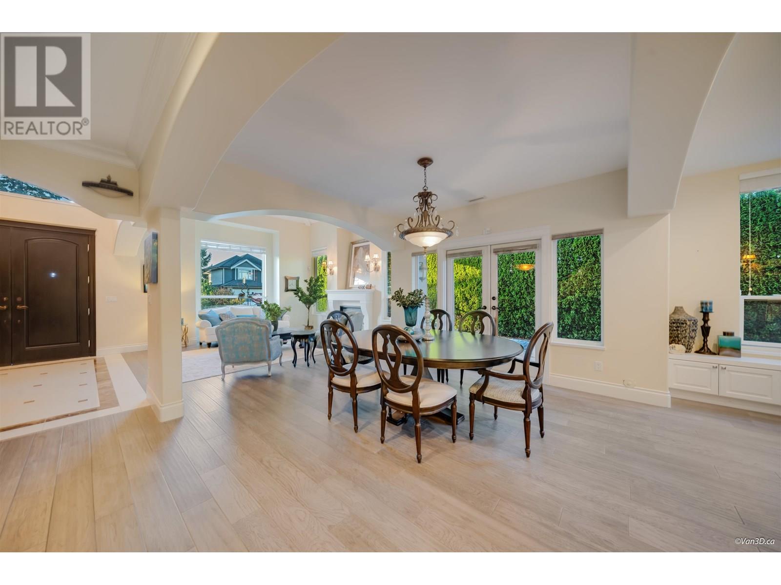 Listing Picture 11 of 40 : 11520 LAPWING CRESCENT, Richmond / 烈治文 - 魯藝地產 Yvonne Lu Group - MLS Medallion Club Member