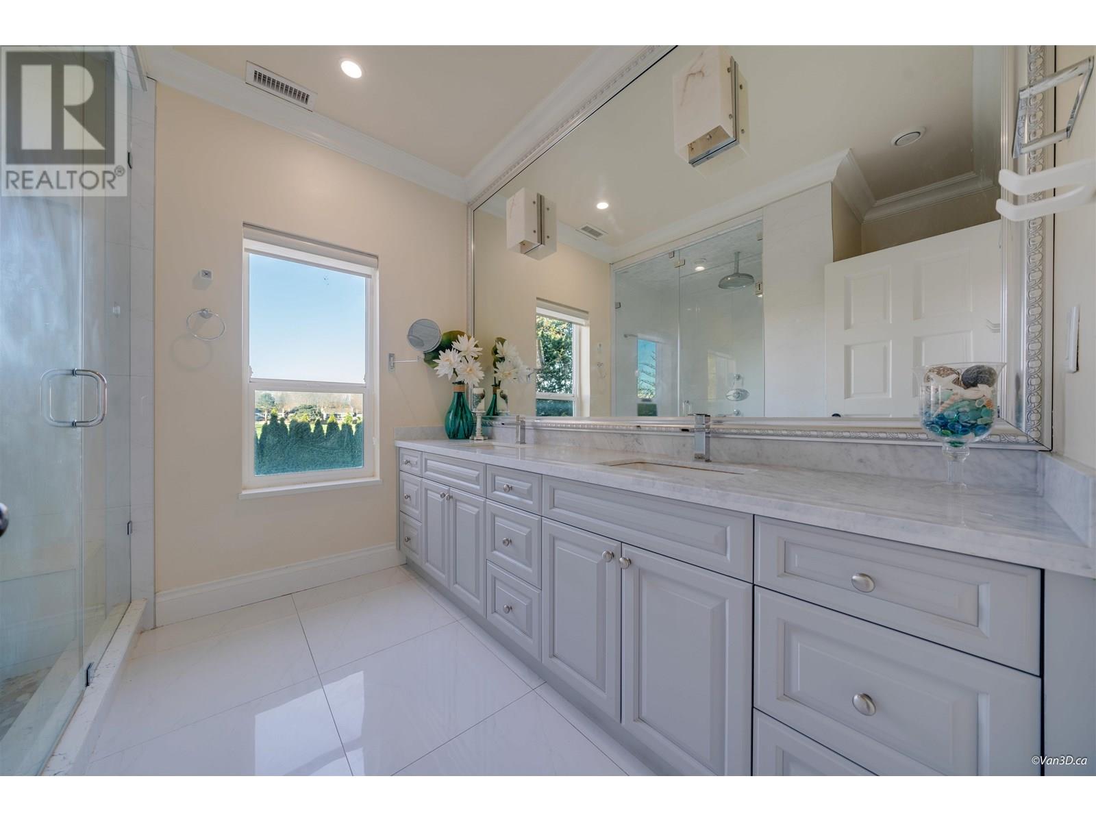 Listing Picture 30 of 40 : 11520 LAPWING CRESCENT, Richmond / 烈治文 - 魯藝地產 Yvonne Lu Group - MLS Medallion Club Member