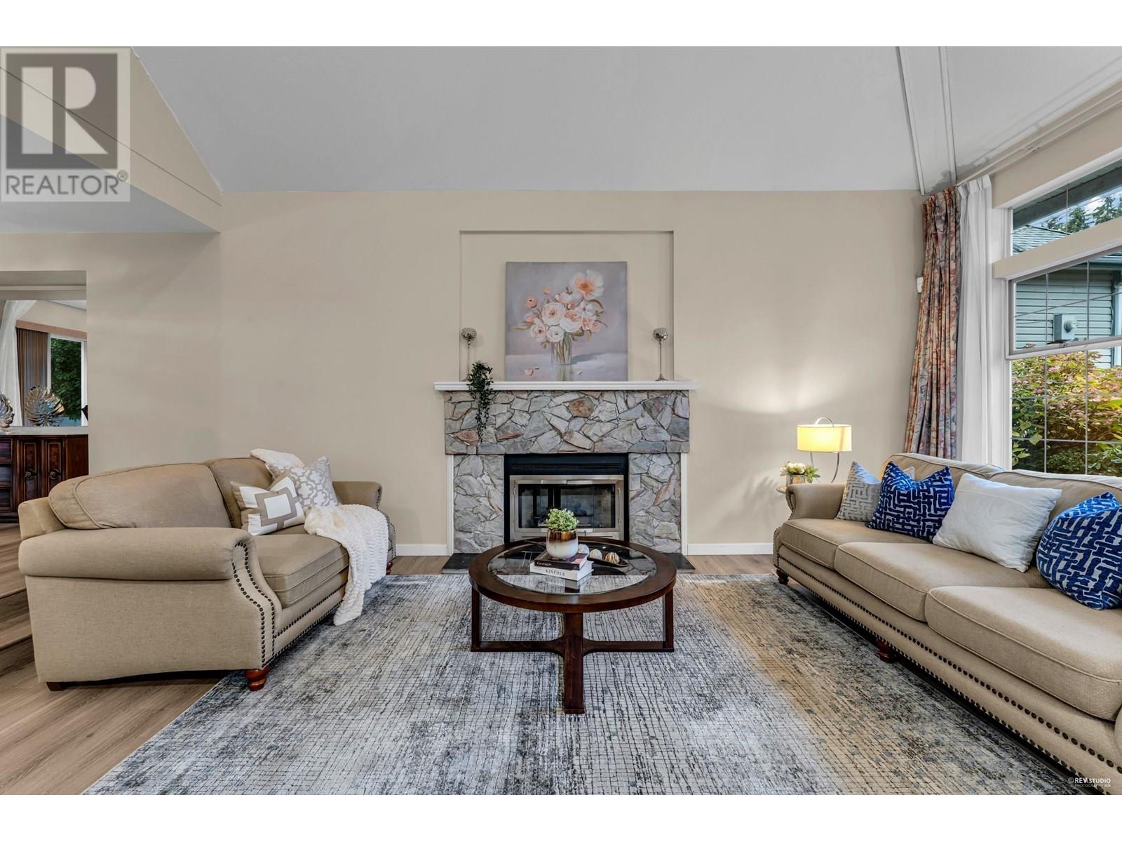 Property at 2986 DELAHAYE DRIVE image 4