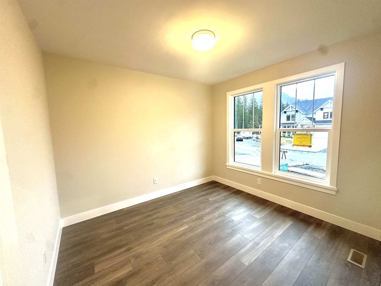 Property at 1943 SPARROW HAWK PLACE image 3