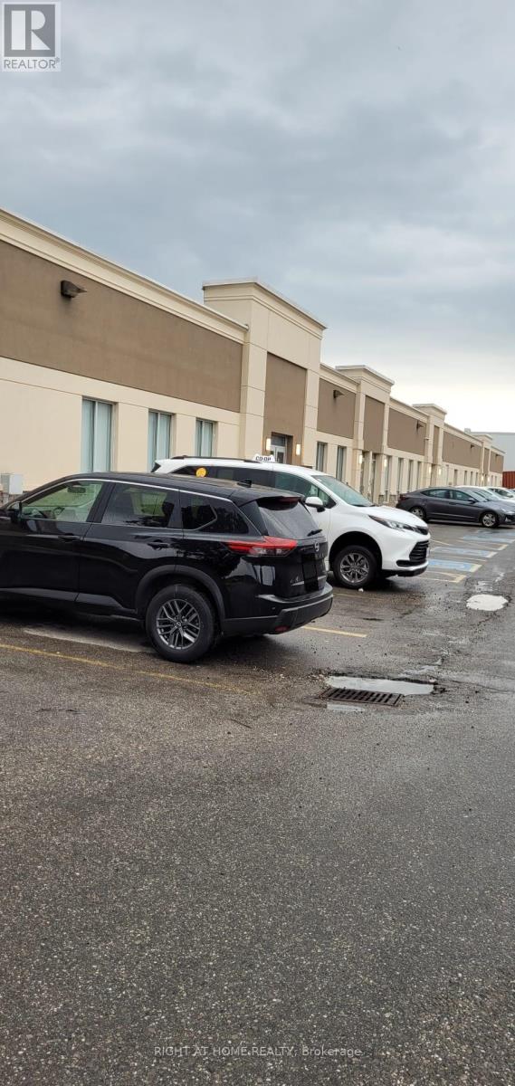 2 - 300 Supertest Road, Toronto, Ontario  M3J 2M2 - Photo 16 - W12303560