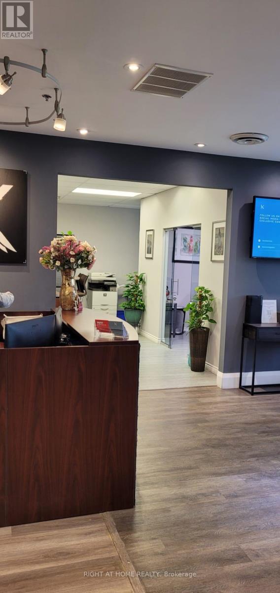 2 - 300 Supertest Road, Toronto, Ontario  M3J 2M2 - Photo 3 - W12303560