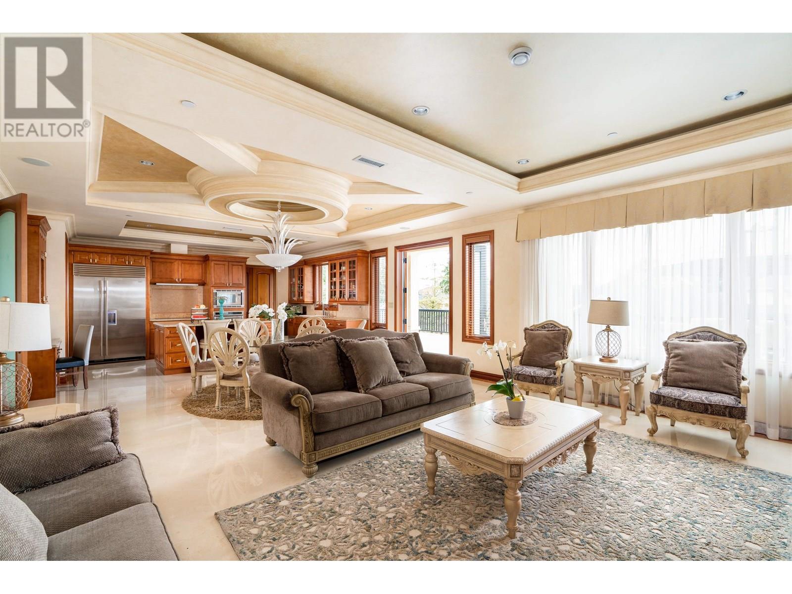 Listing Picture 7 of 27 : 6655 MARGUERITE STREET, Vancouver / 溫哥華 - 魯藝地產 Yvonne Lu Group - MLS Medallion Club Member