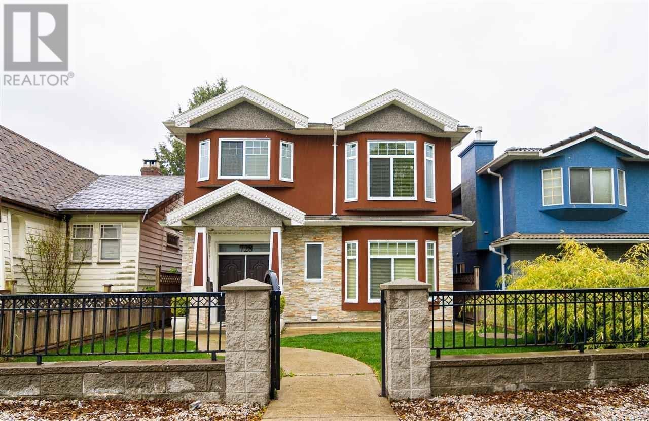 Listing Picture 2 of 31 : 728 E 49TH AVENUE, Vancouver / 溫哥華 - 魯藝地產 Yvonne Lu Group - MLS Medallion Club Member