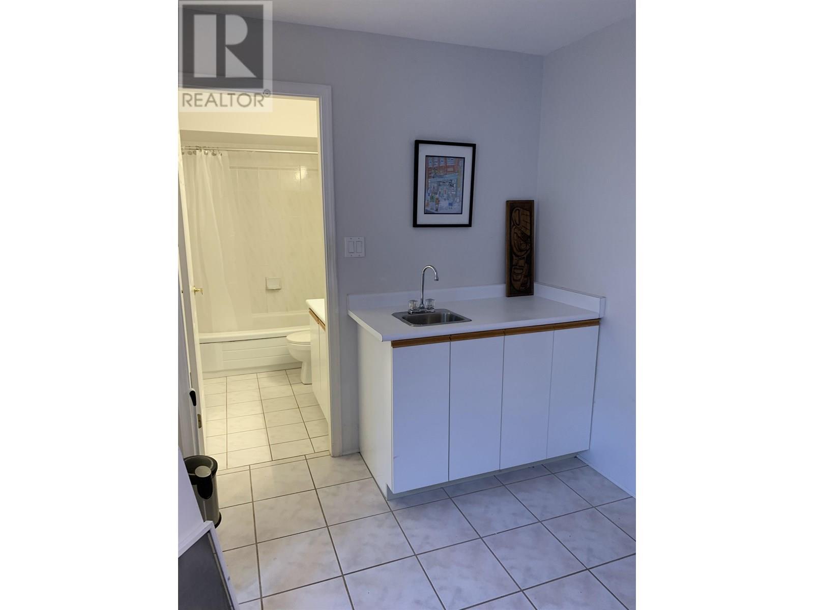 4227 W 14th Avenue, Vancouver, British Columbia V6R 2X7 - Photo 19 - R2983916