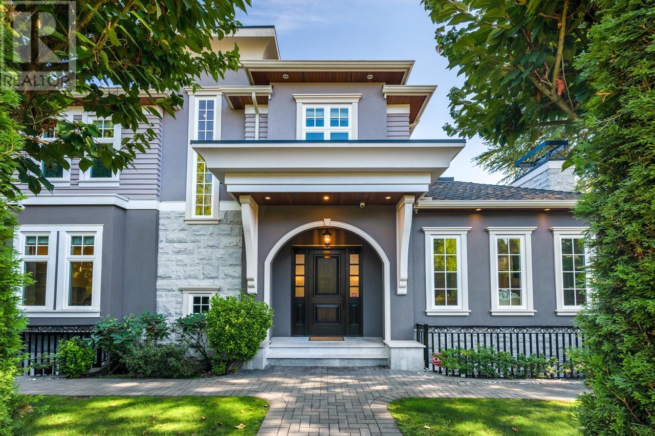 738 W 54TH AVENUE, Vancouver, British Columbia