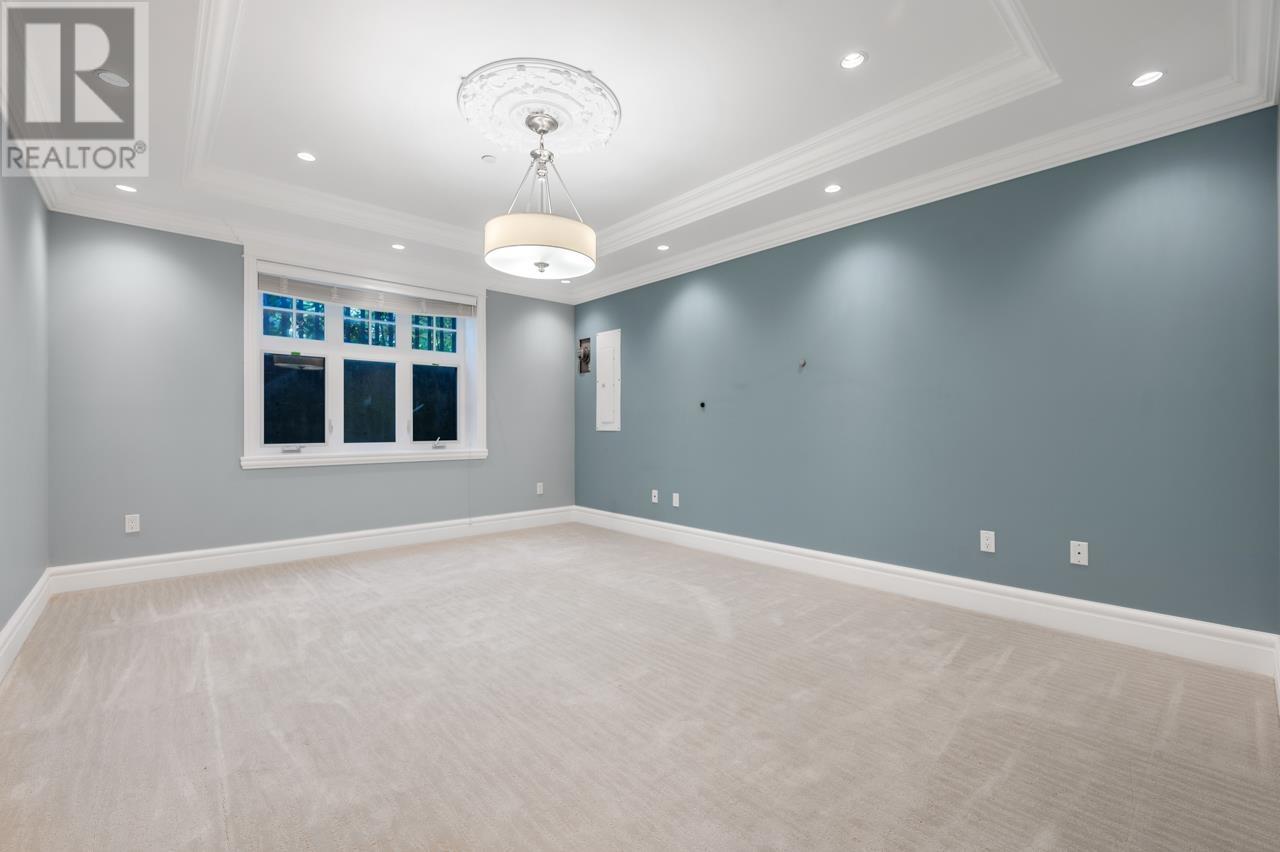 738 W 54th Avenue, Vancouver, British Columbia  V6P 1M4 - Photo 32 - R2985721