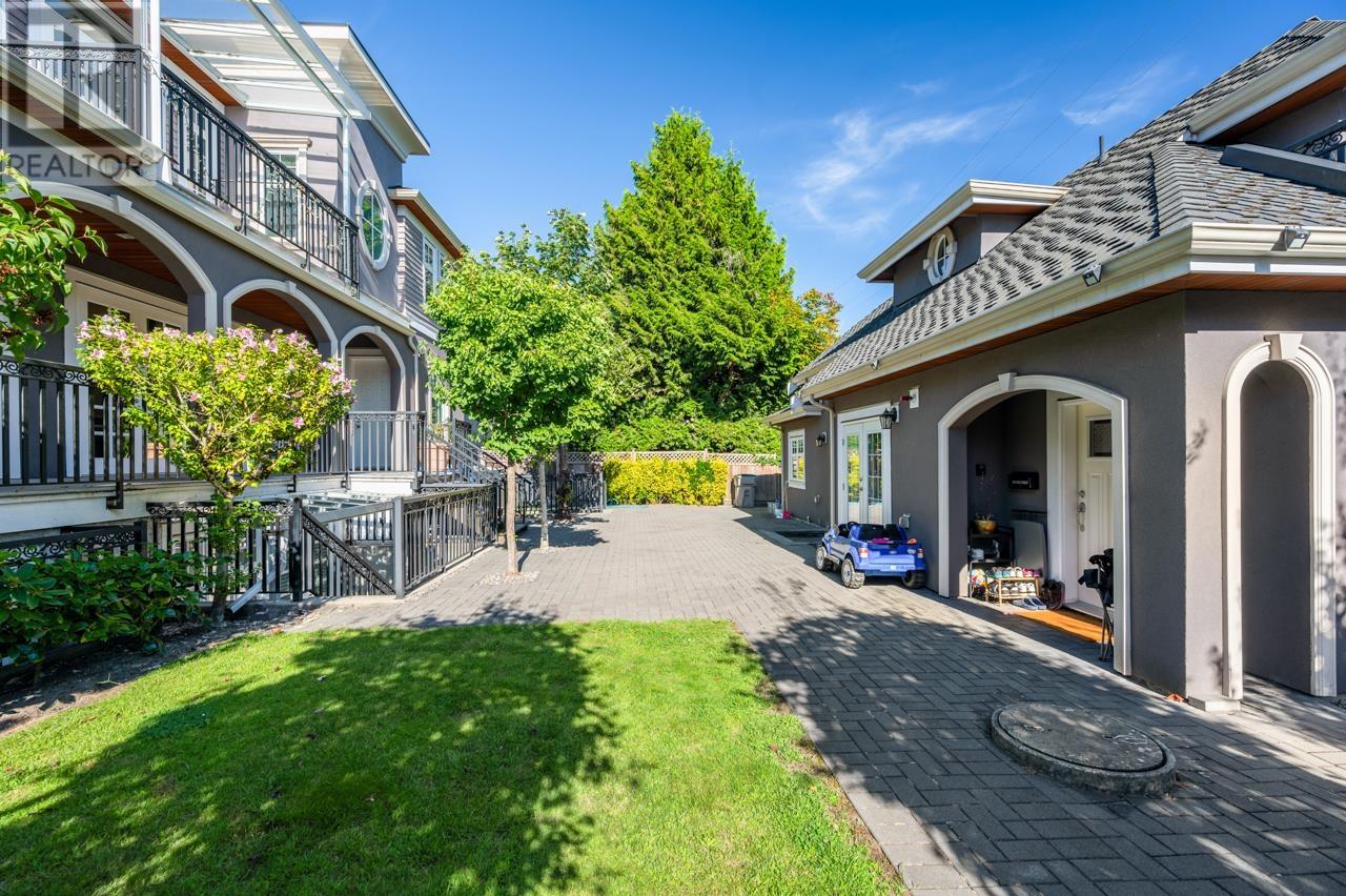 738 W 54th Avenue, Vancouver, British Columbia  V6P 1M4 - Photo 10 - R2985721