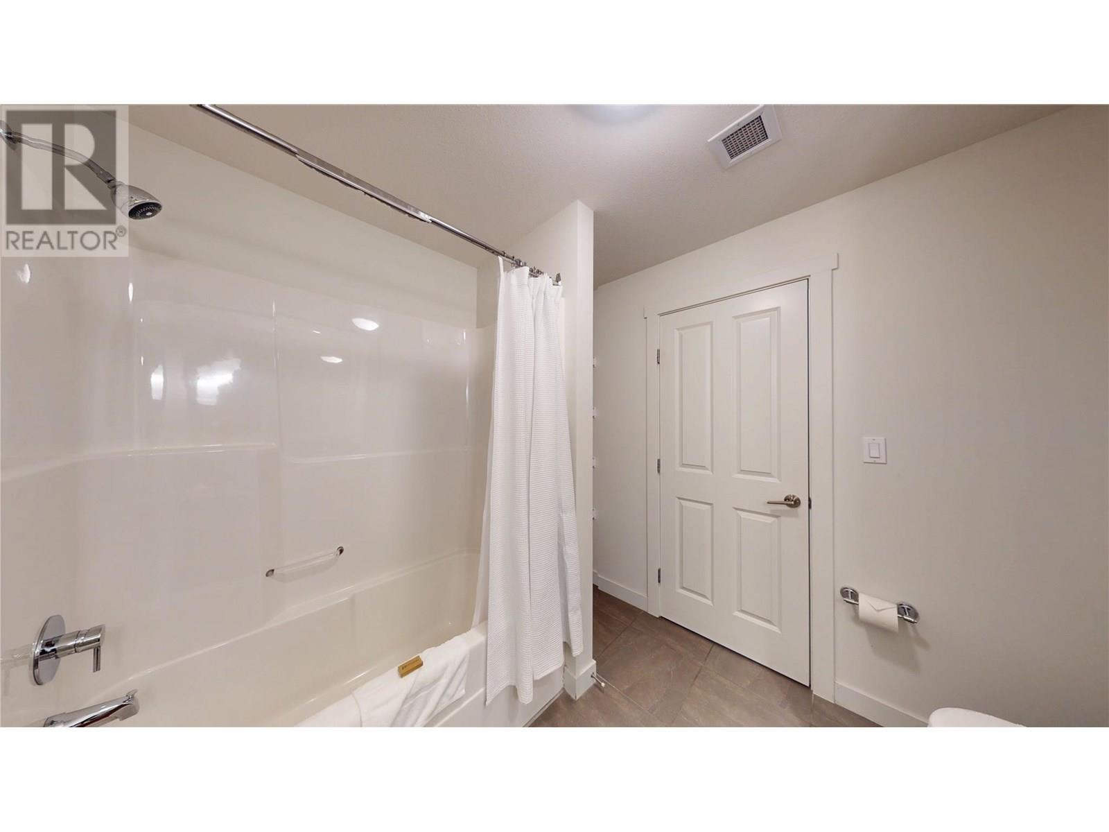 400 Stemwinder Drive Unit# 221, Kimberley, British Columbia  V1A 4Y9 - Photo 23 - 10351013