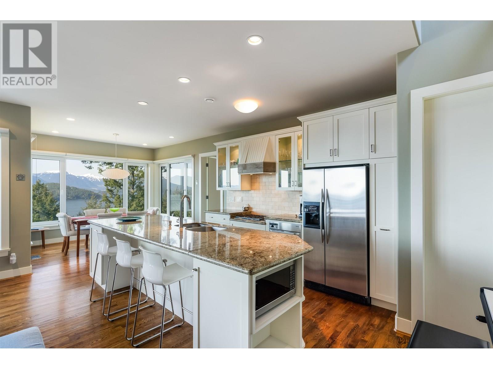 894 Schooner Lane, Bowen Island, British Columbia  V0N 1G2 - Photo 13 - R2990435