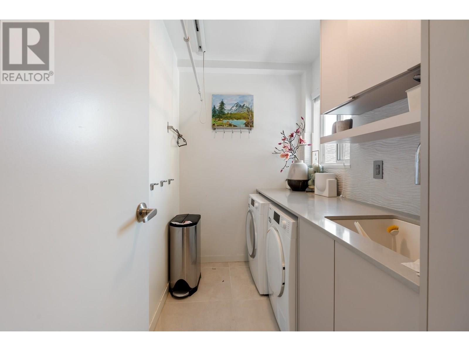 4863 Cambridge Street, Burnaby, British Columbia  V5C 1H9 - Photo 35 - R2994299