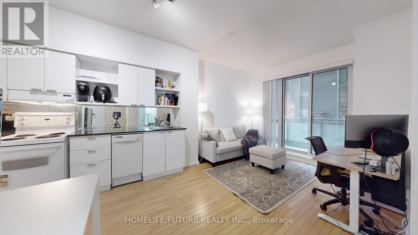 207 - 35 Hayden Street, Toronto, Ontario  M4Y 3C3 - Photo 11 - C12303570