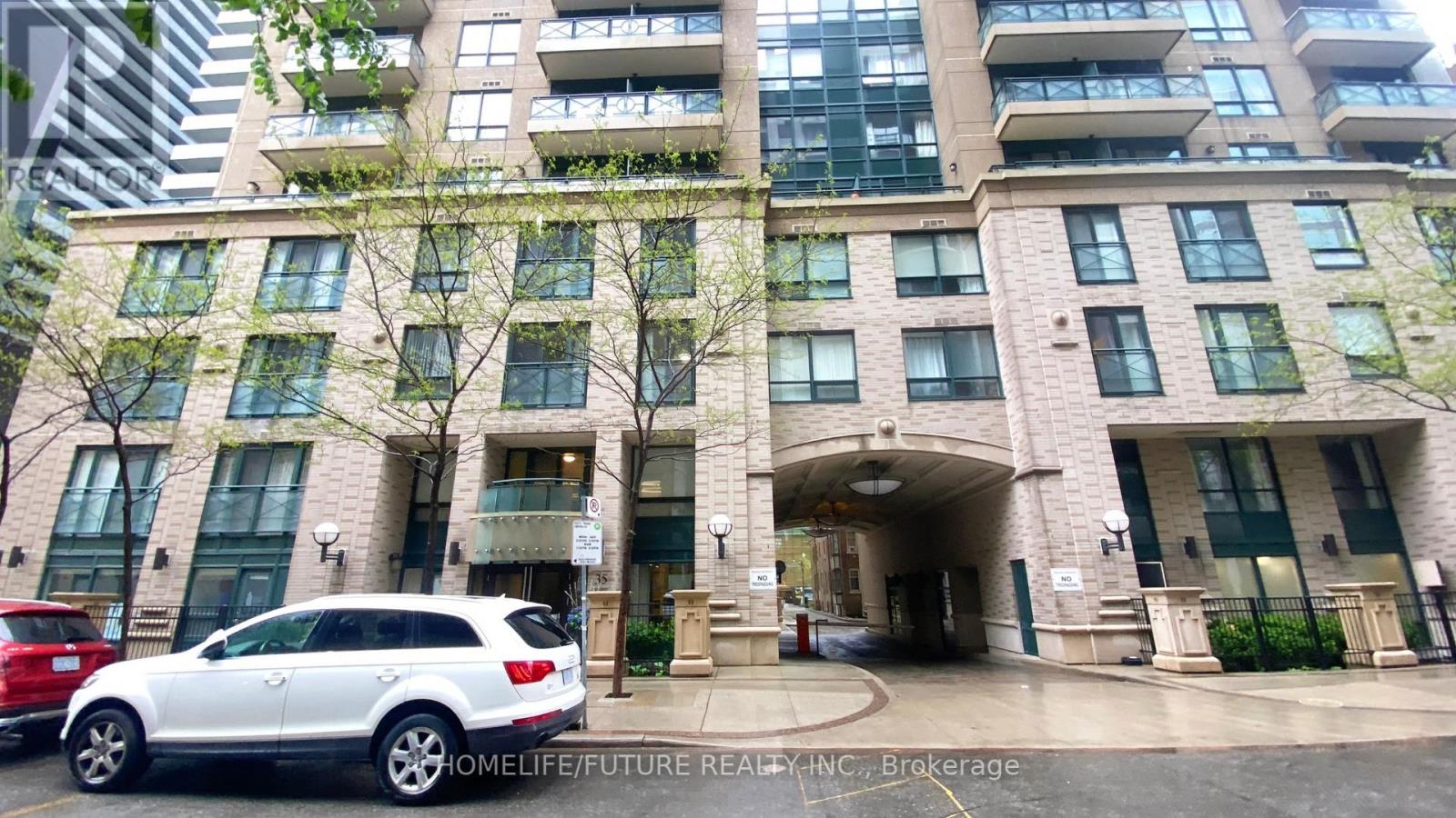 207 - 35 Hayden Street, Toronto, Ontario  M4Y 3C3 - Photo 3 - C12303570