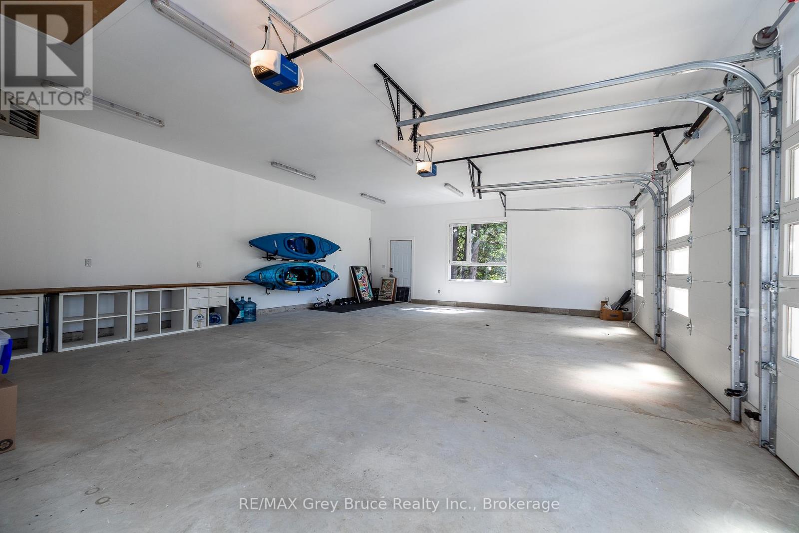 495204 Traverston Road, West Grey, Ontario  N0C 1H0 - Photo 34 - X12302567