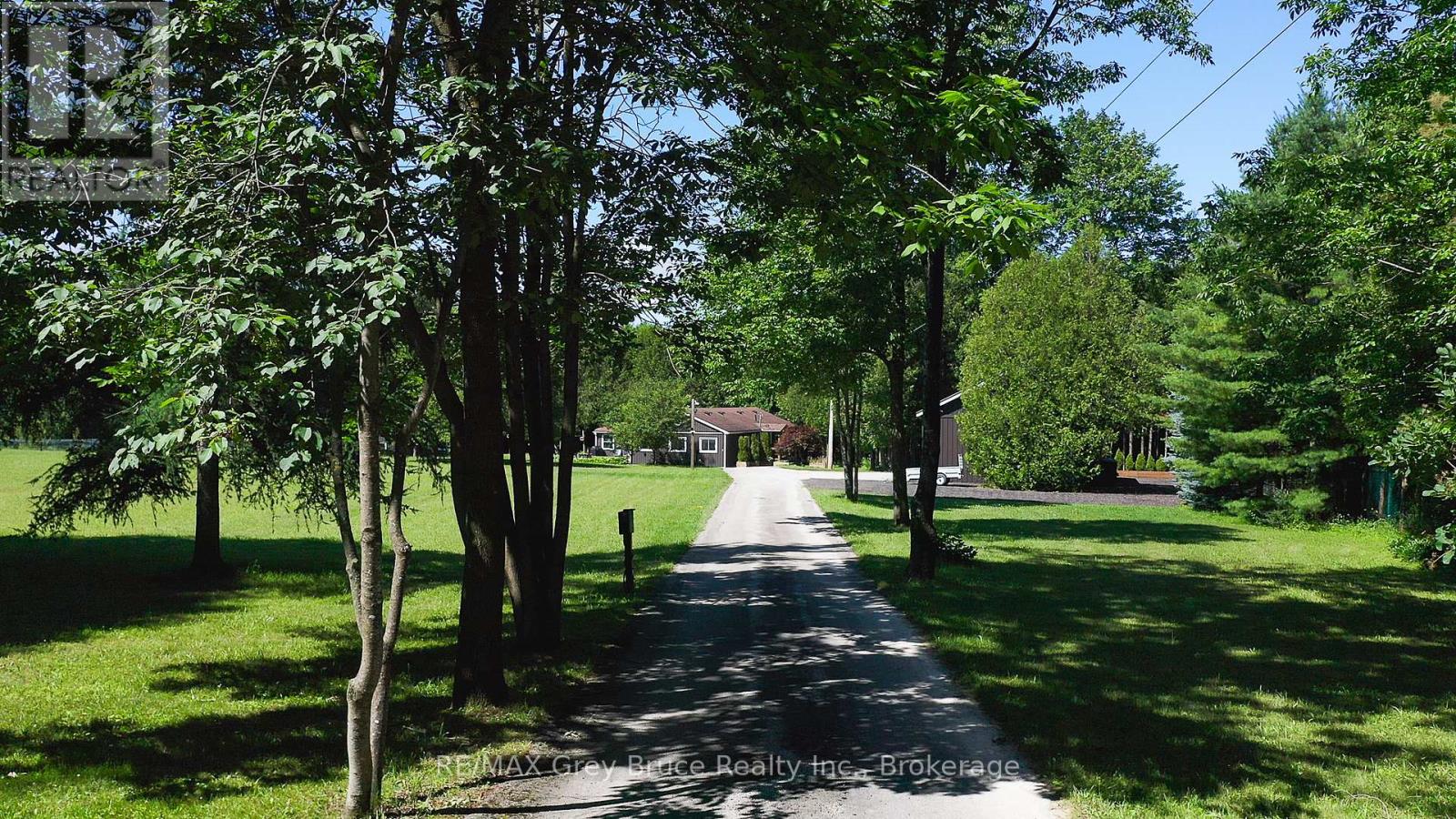 495204 Traverston Road, West Grey, Ontario  N0C 1H0 - Photo 46 - X12302567