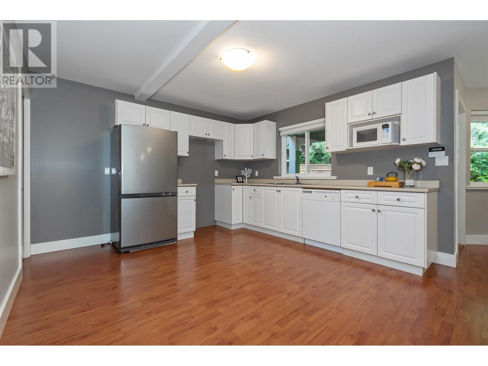 62 Eagle Pass, Port Moody, British Columbia  V3H 5E7 - Photo 17 - R3004835