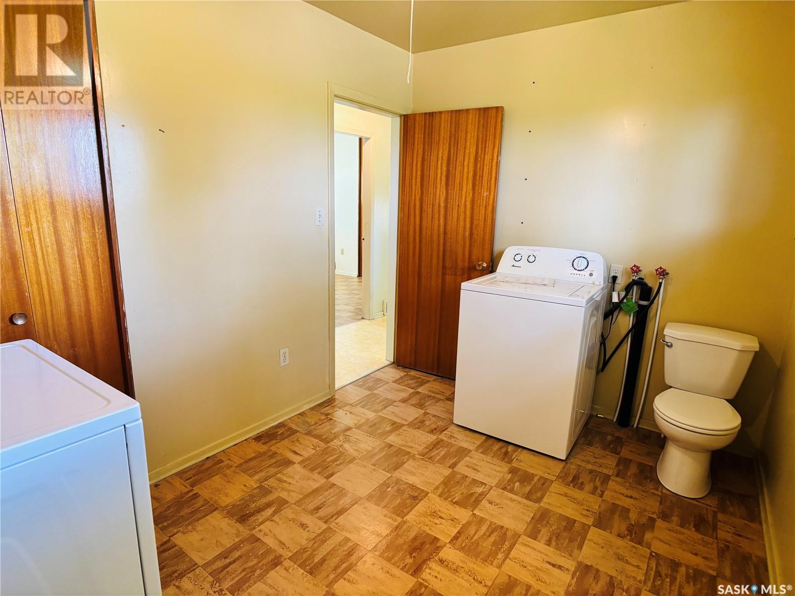 111 Stephens Street, Gainsborough, Saskatchewan  S0C 0Z0 - Photo 18 - SK013533