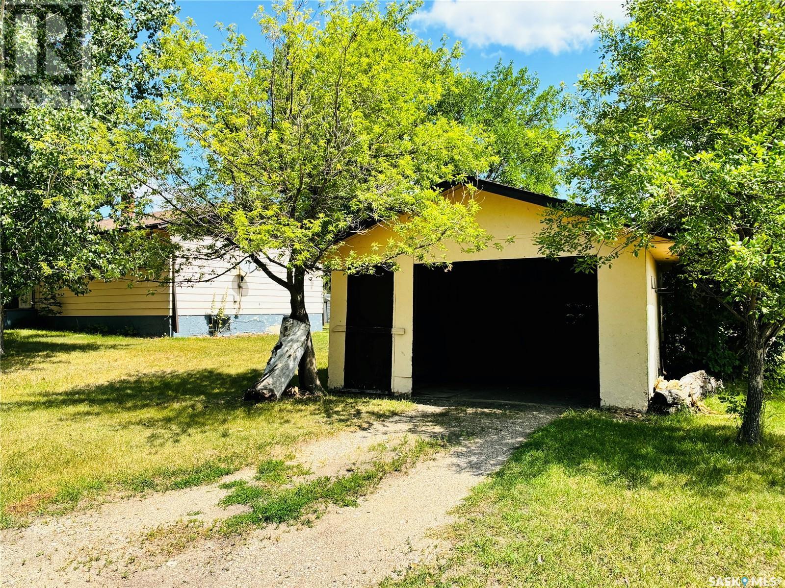 111 Stephens Street, Gainsborough, Saskatchewan  S0C 0Z0 - Photo 31 - SK013533
