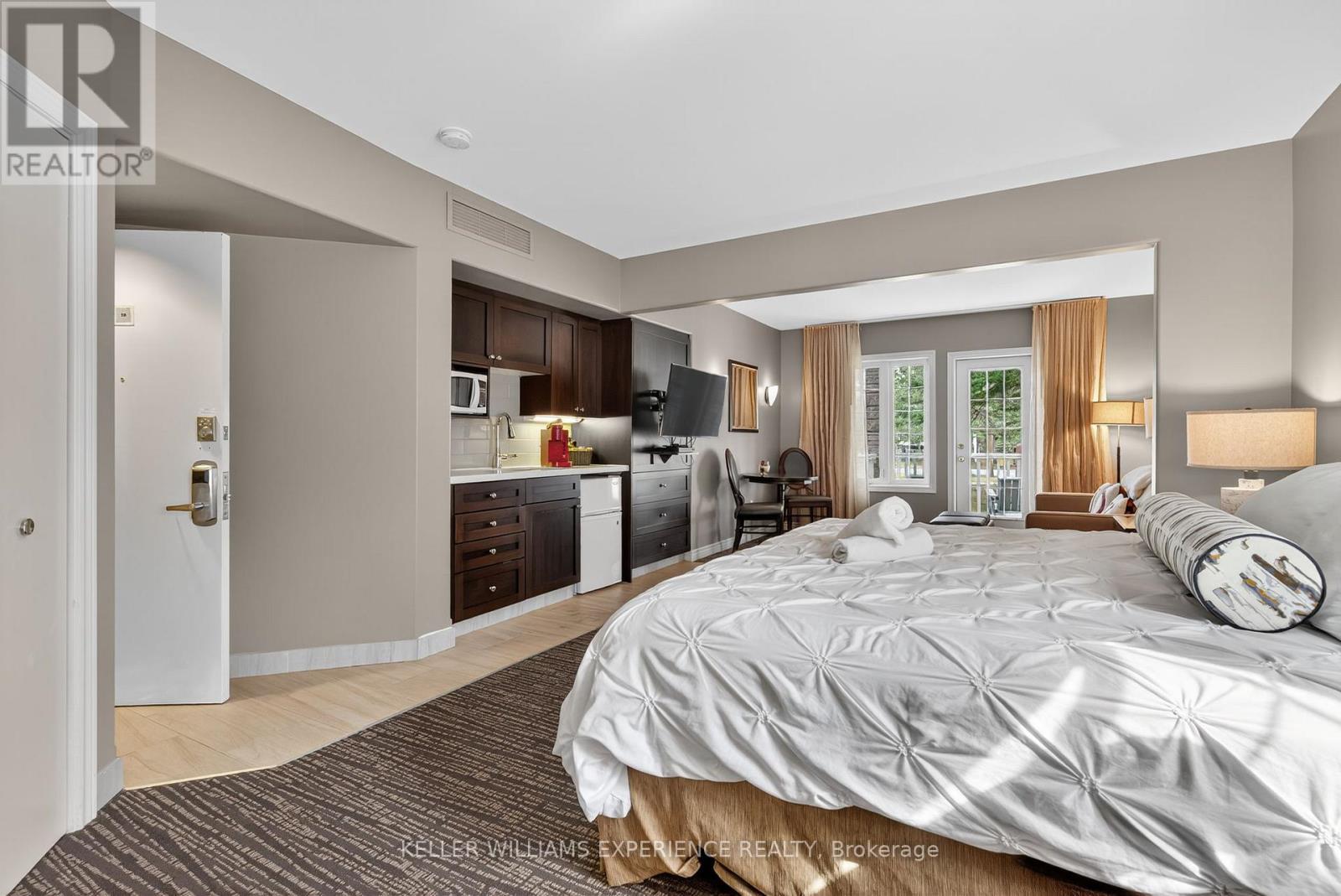 #2054/55 - 90 Highland Drive, Oro-Medonte (Horseshoe Valley), Ontario  L0L 2L0 - Photo 8 - S12303600