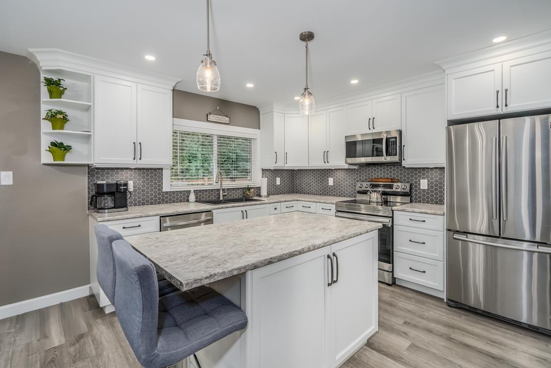 Property at 35168 SKEENA AVENUE image 4