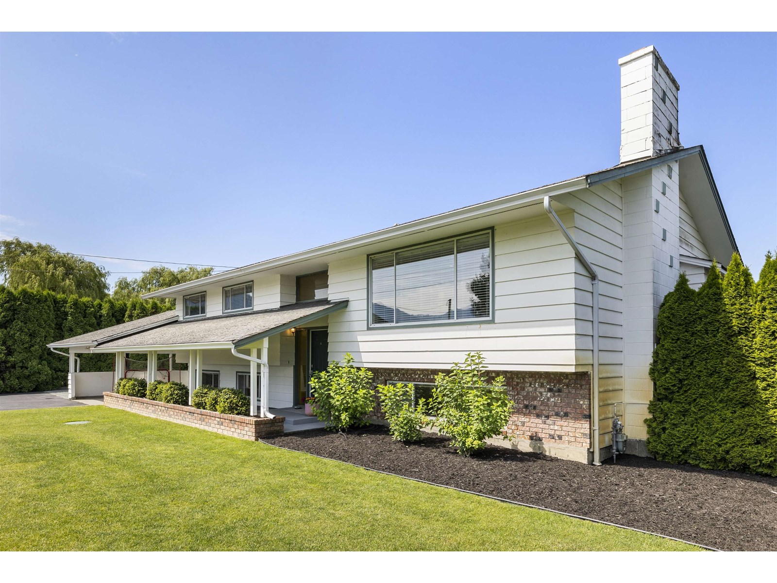 Property at 6309 SUMAS PRAIRIE ROAD image 4