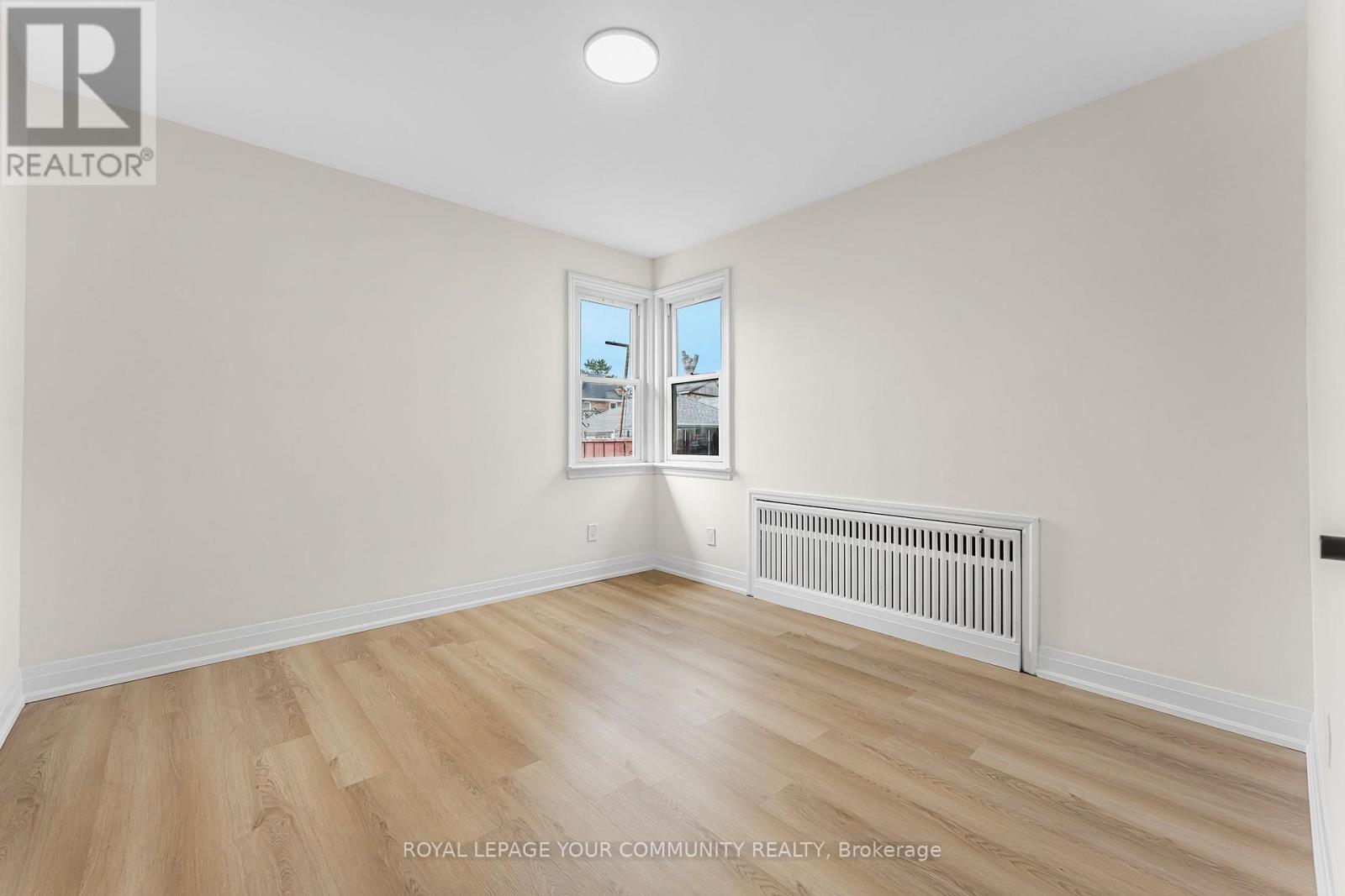 45 Albert Street, Welland, Ontario  L3B 4L1 - Photo 18 - X12303611