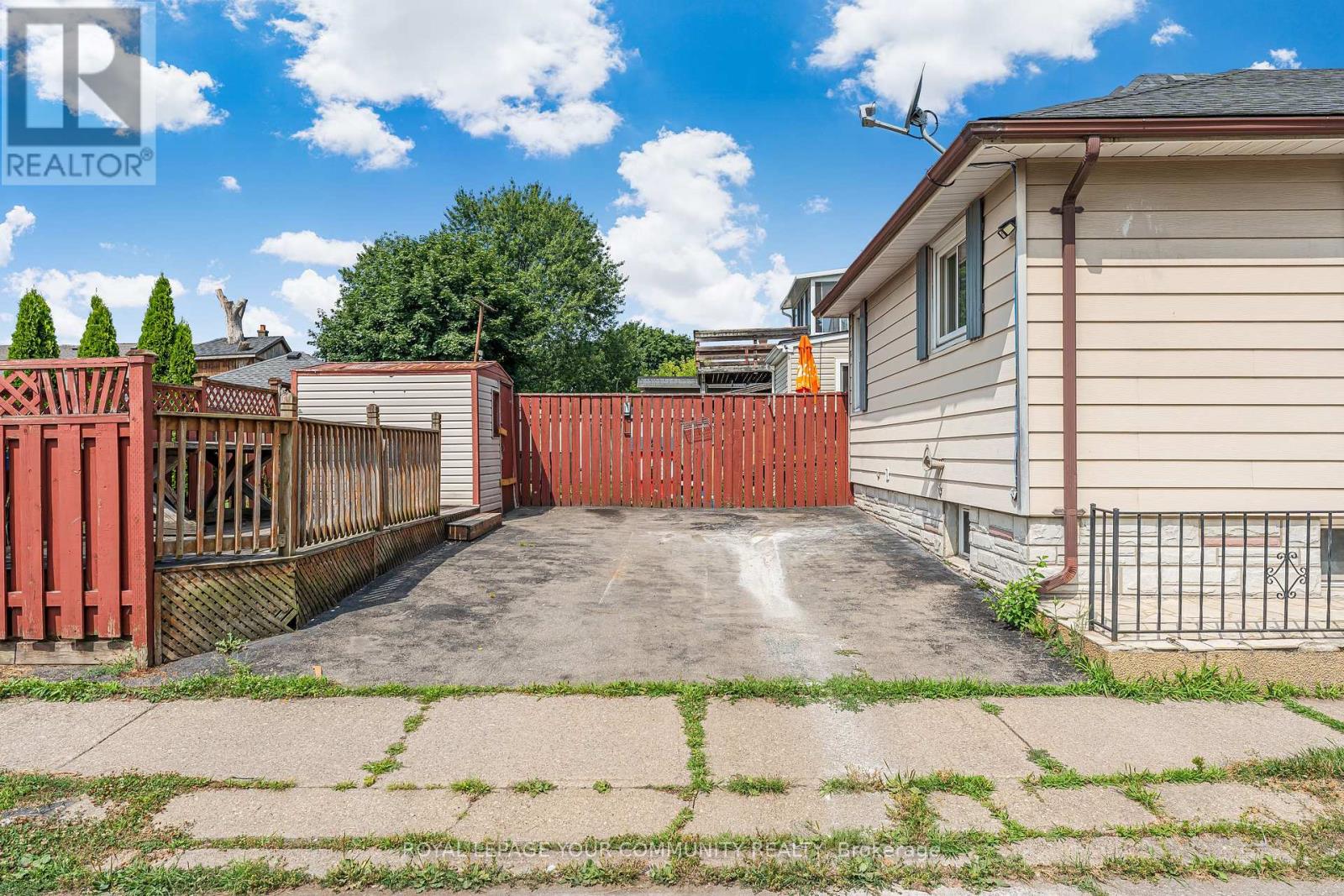 45 Albert Street, Welland, Ontario  L3B 4L1 - Photo 27 - X12303611