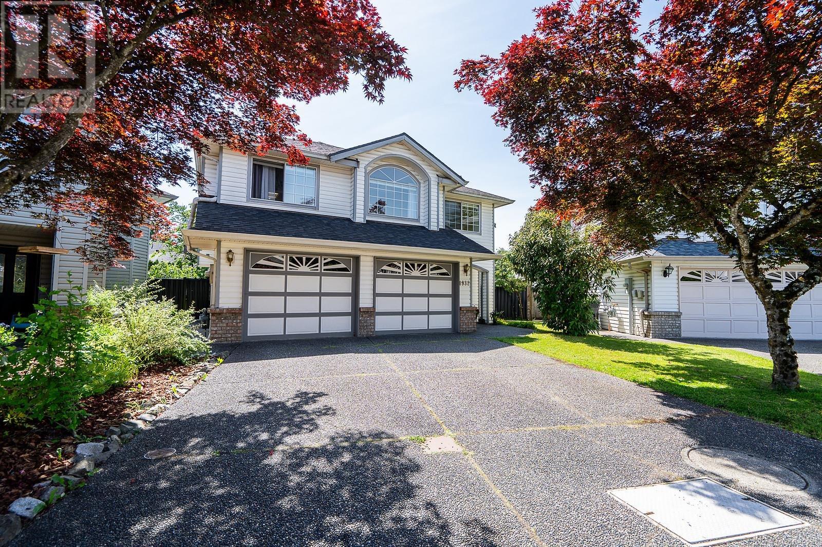 Property at 1932 JACANA AVENUE image 2
