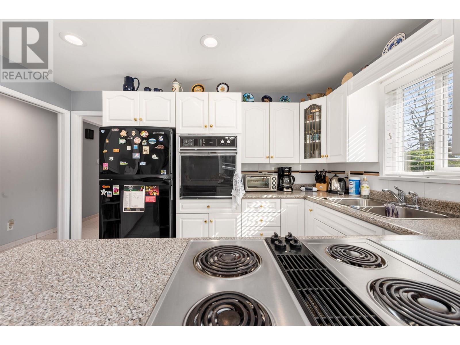 1425 Slocan Street, Vancouver, British Columbia  V5K 4X5 - Photo 8 - R3017116