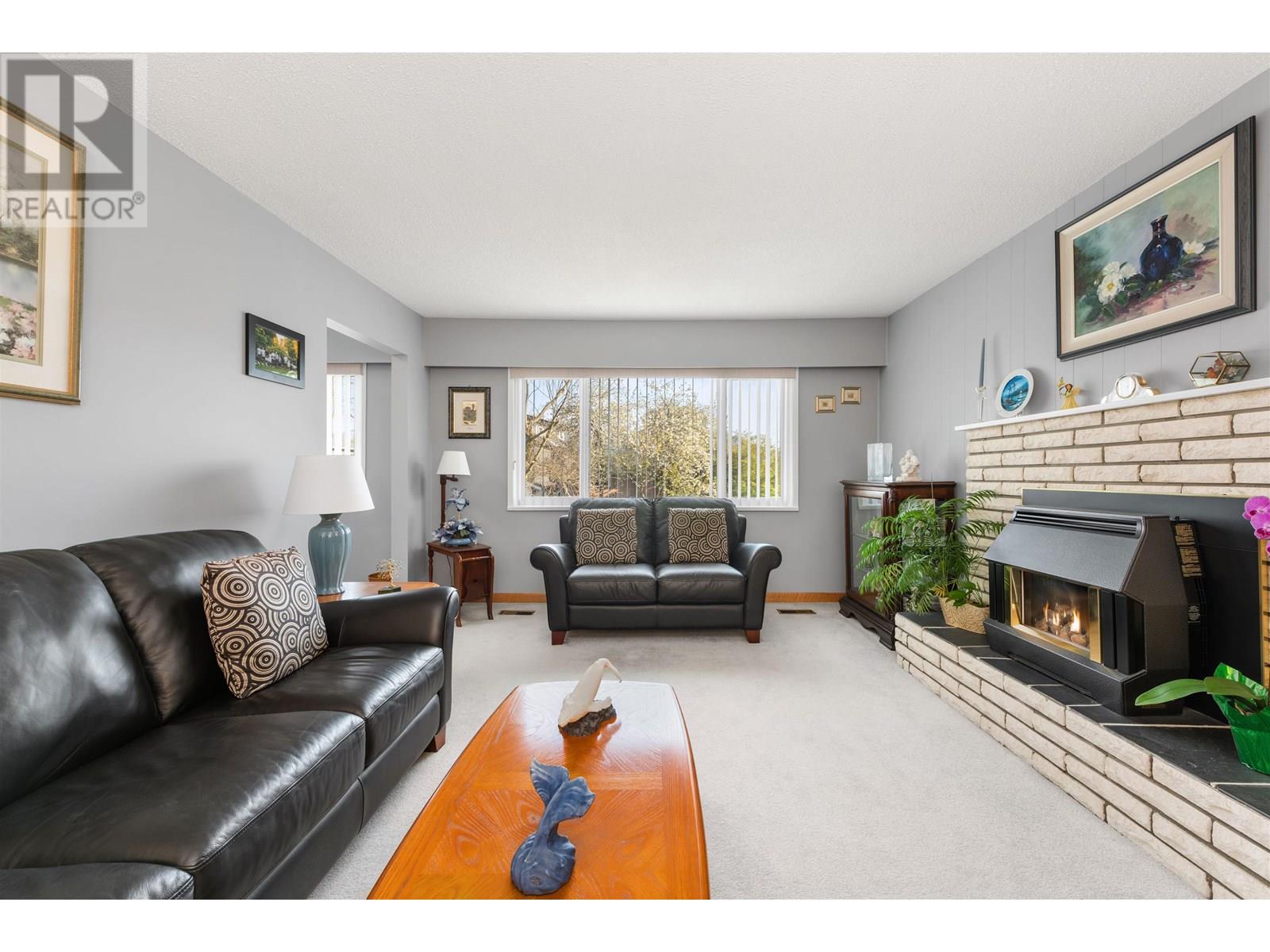 1425 Slocan Street, Vancouver, British Columbia  V5K 4X5 - Photo 3 - R3017116