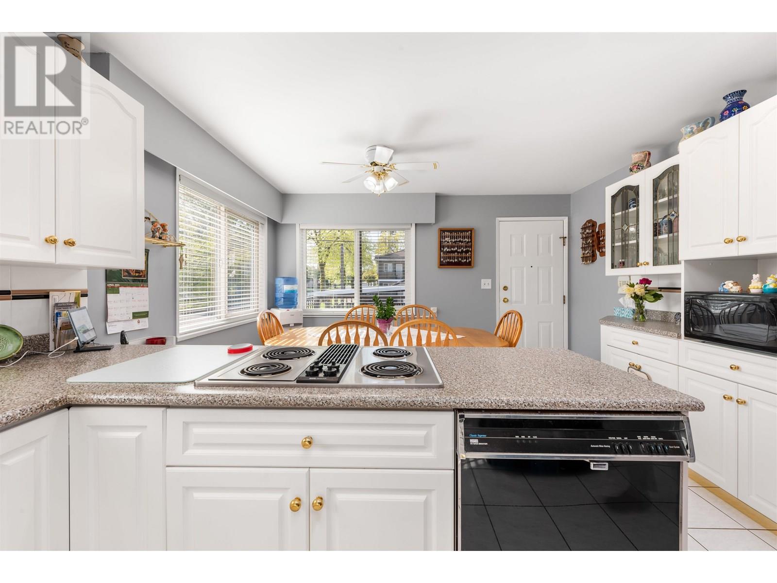 1425 Slocan Street, Vancouver, British Columbia  V5K 4X5 - Photo 7 - R3017116