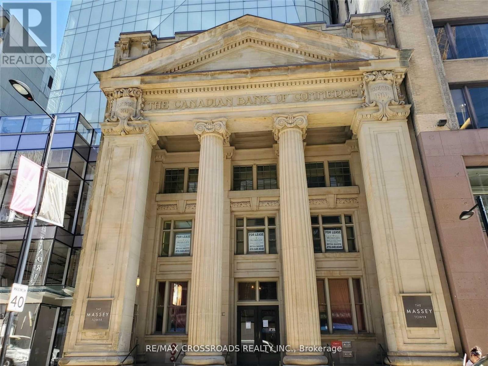 1904 - 197 Yonge Street, Toronto, Ontario  M5B 0C1 - Photo 1 - C12303642