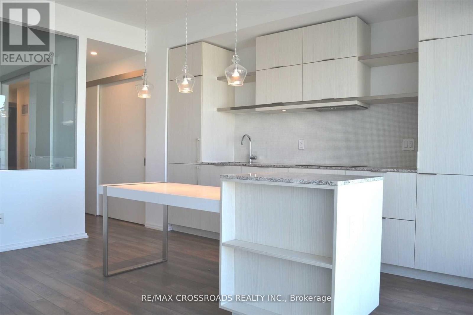 1904 - 197 Yonge Street, Toronto, Ontario  M5B 0C1 - Photo 13 - C12303642