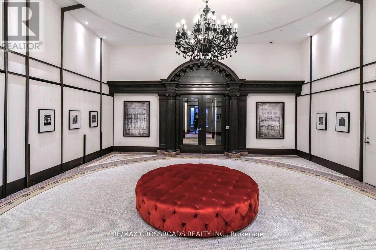 1904 - 197 Yonge Street, Toronto, Ontario  M5B 0C1 - Photo 6 - C12303642