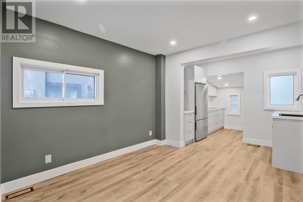 166 Julian Avenue Unit# 1, Hamilton, Ontario  L8H 5R9 - Photo 5 - 40754233